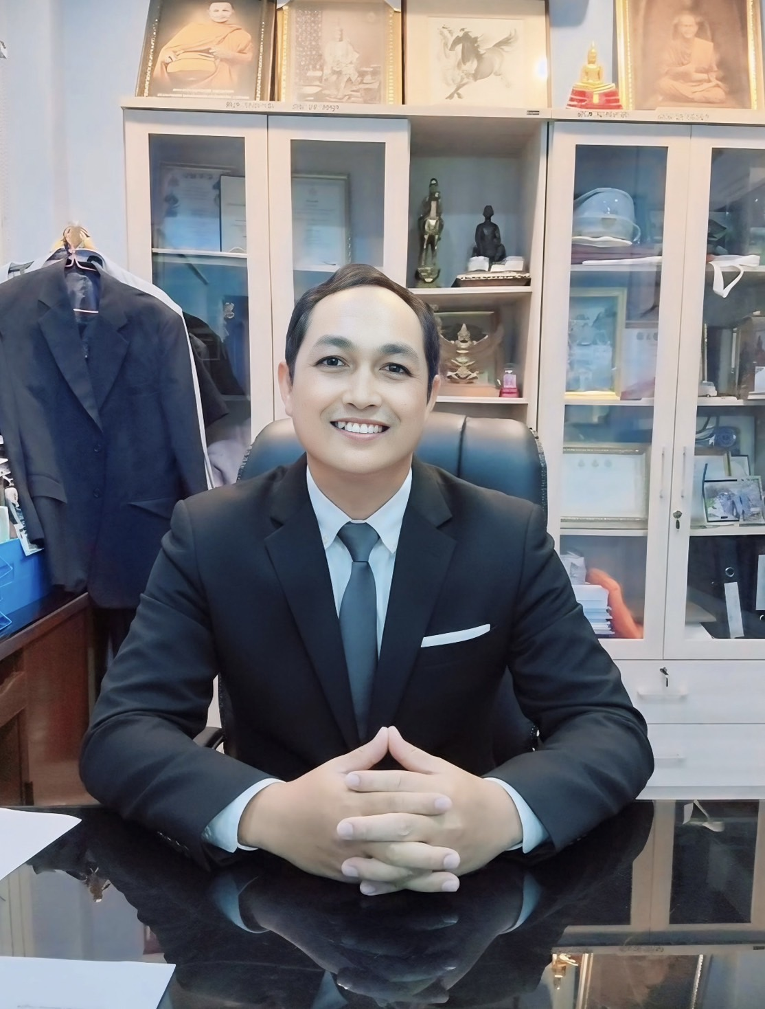 นายก