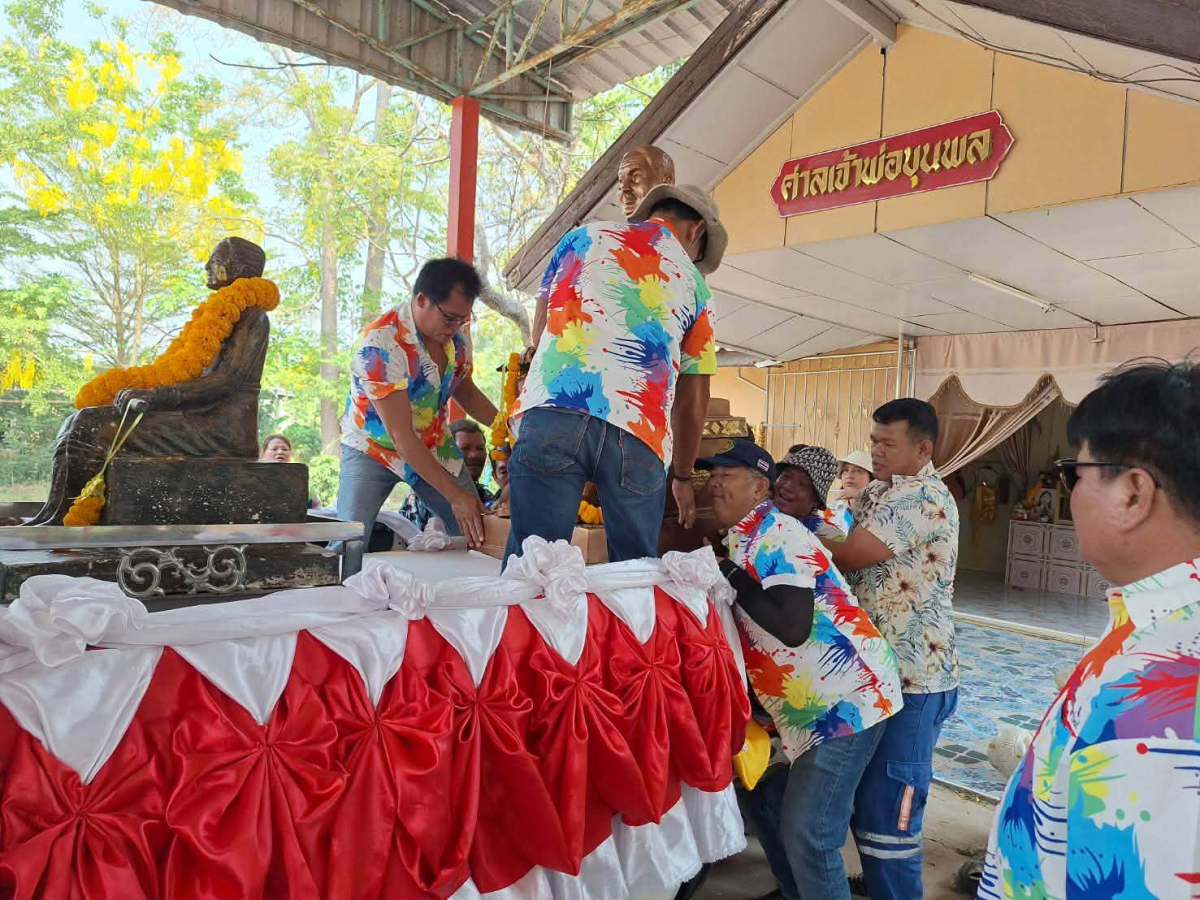 งานแห่เจ้าพ่อขุนพล