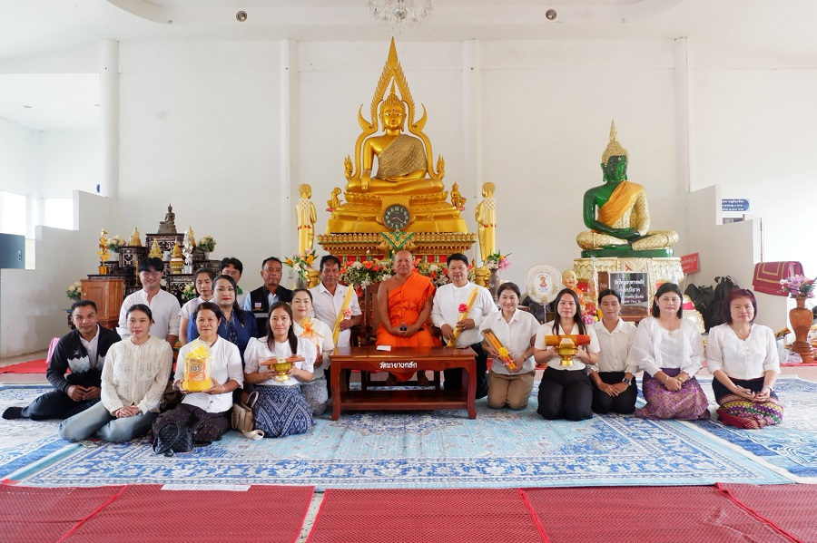 โครการส่งเสริมกิจกรรมทางศาสนา (ถวายเทียนพรรษา)